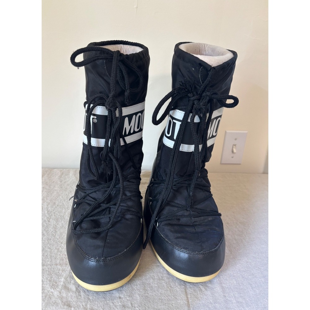 Moon Boot The Original Black White Nylon Snow Boots Après-Ski M-7, W-8.5